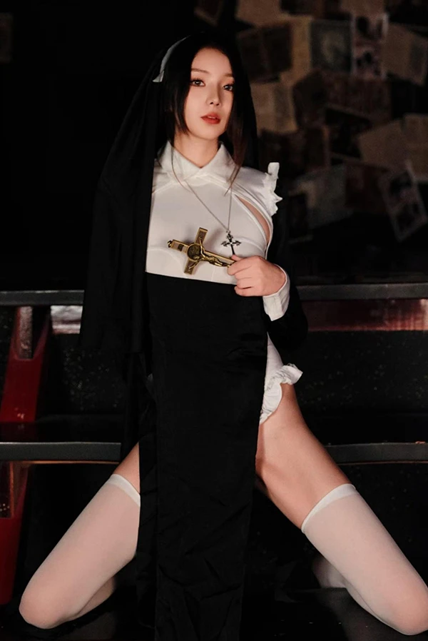 摄影师@iFPixels出品美女无圣光唯美图集